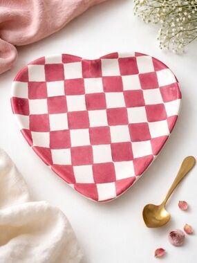 Mesa International Checkerboard Heart Plate Dish Cottagecore Decor